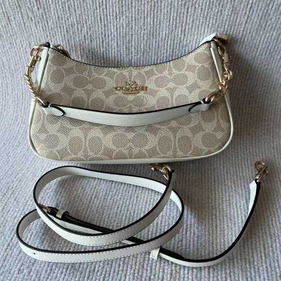 Coach fashion Women's Bag Fashionable Cream Handbag - Picture 1 of 9